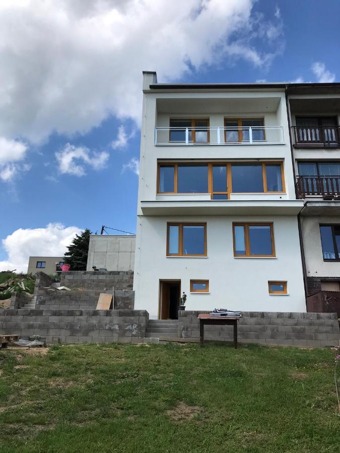 Soukromy Pokoj S Kuchyni A Koupelnou V Radovce Nove Mesto na Morave Bagian luar foto