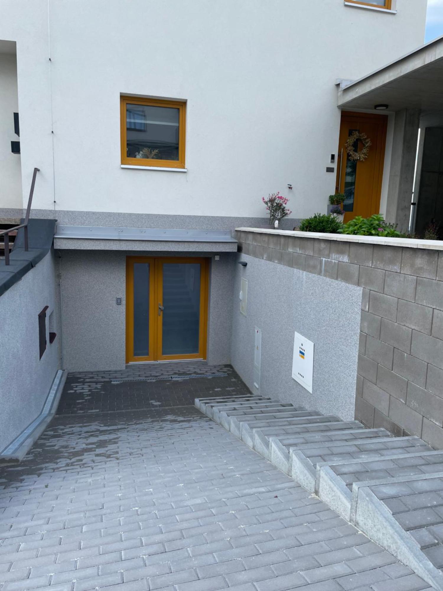 Soukromy Pokoj S Kuchyni A Koupelnou V Radovce Nove Mesto na Morave Bagian luar foto